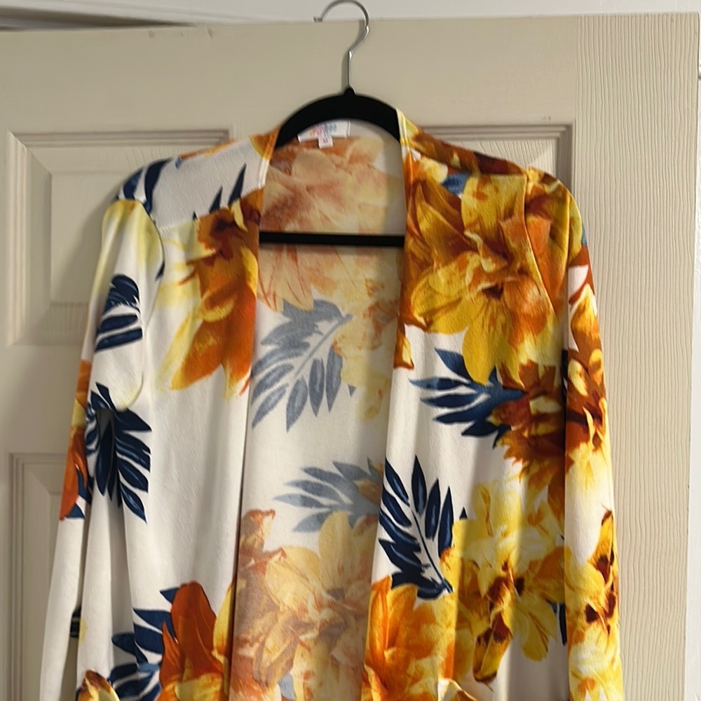 LuLaRoe Sarah Floral Cardigan